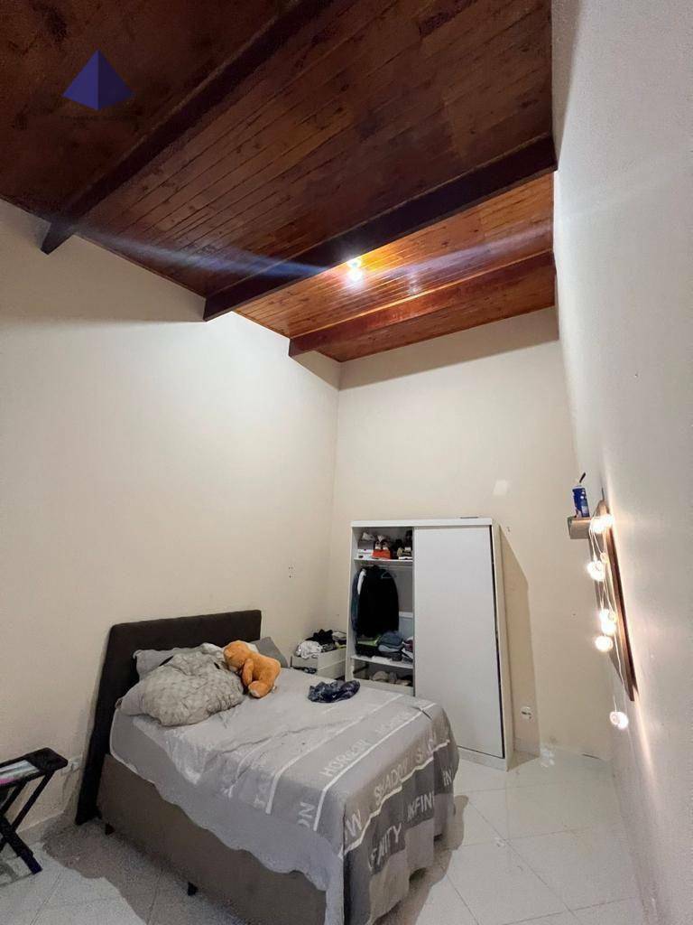 Sobrado à venda com 3 quartos, 330m² - Foto 26