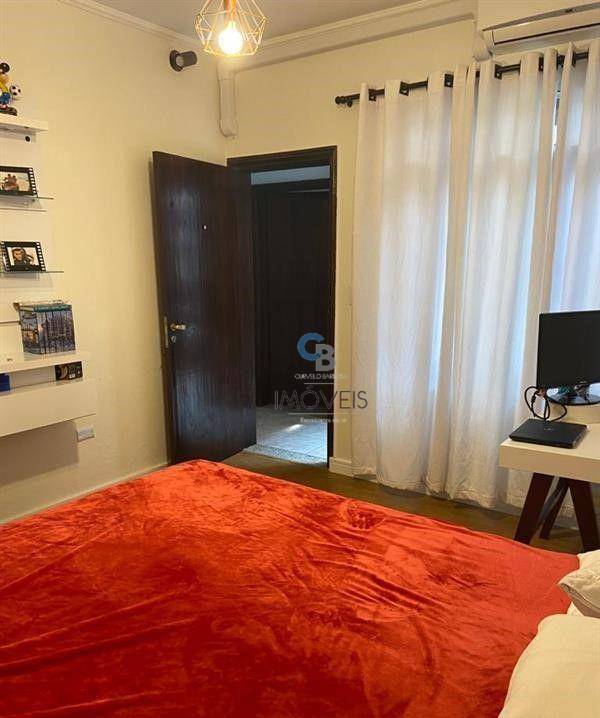 Casa à venda com 5 quartos, 230m² - Foto 9