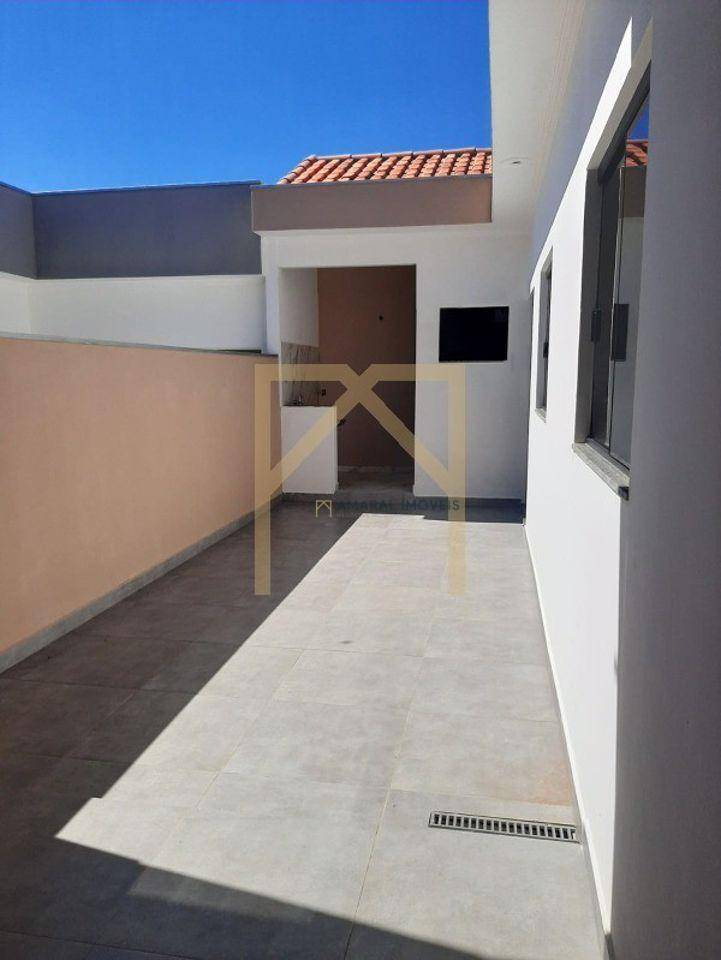 Casa à venda com 3 quartos, 135m² - Foto 3