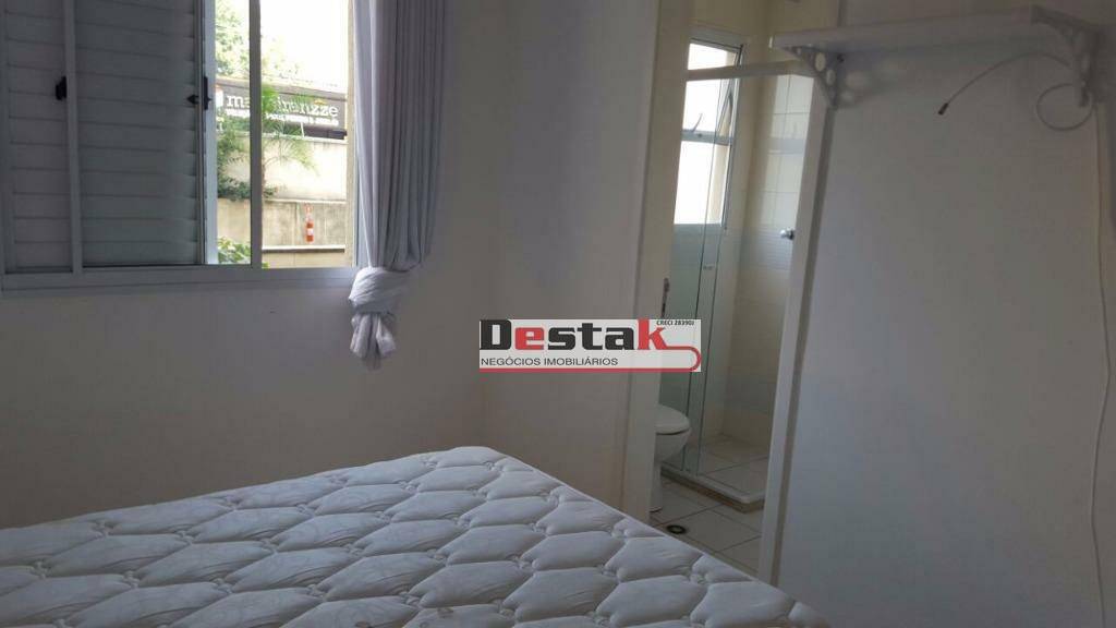 Apartamento à venda com 2 quartos, 72m² - Foto 2