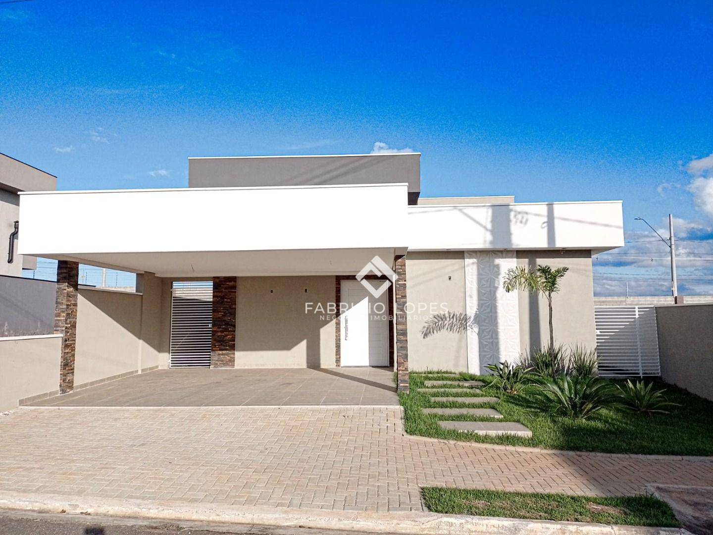 Casa à venda com 3 quartos, 156m² - Foto 1