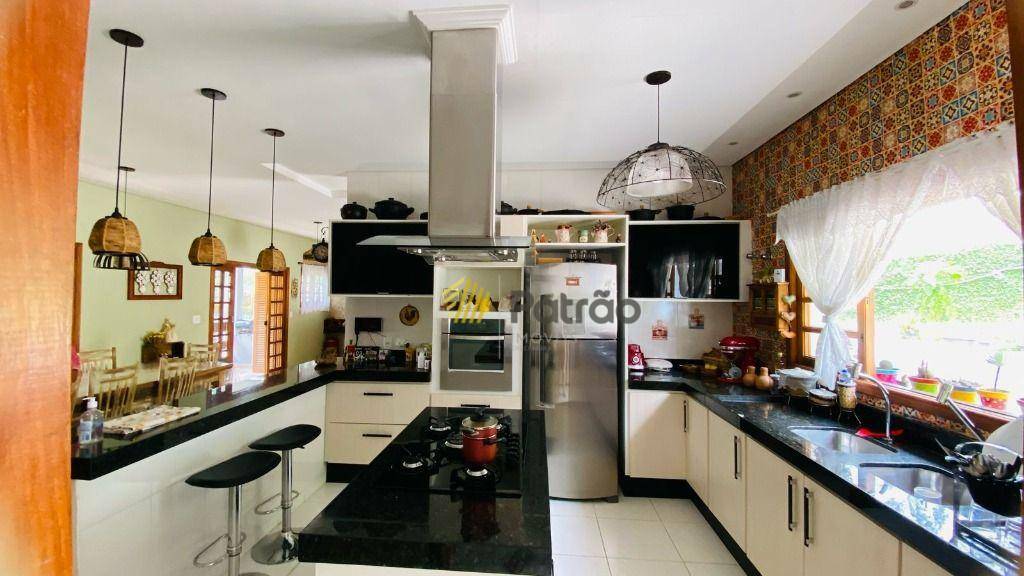 Casa à venda com 3 quartos, 474m² - Foto 41
