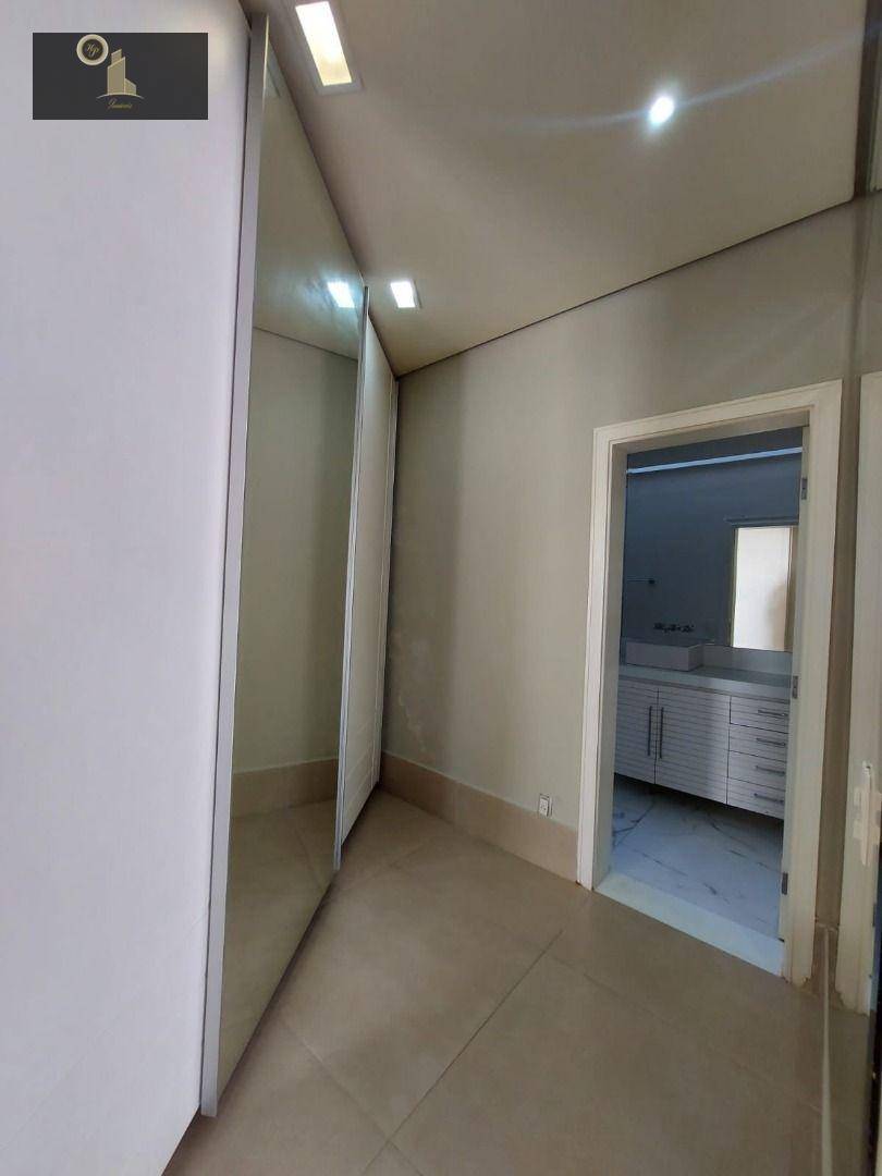 Casa de Condomínio para alugar com 4 quartos, 600m² - Foto 79