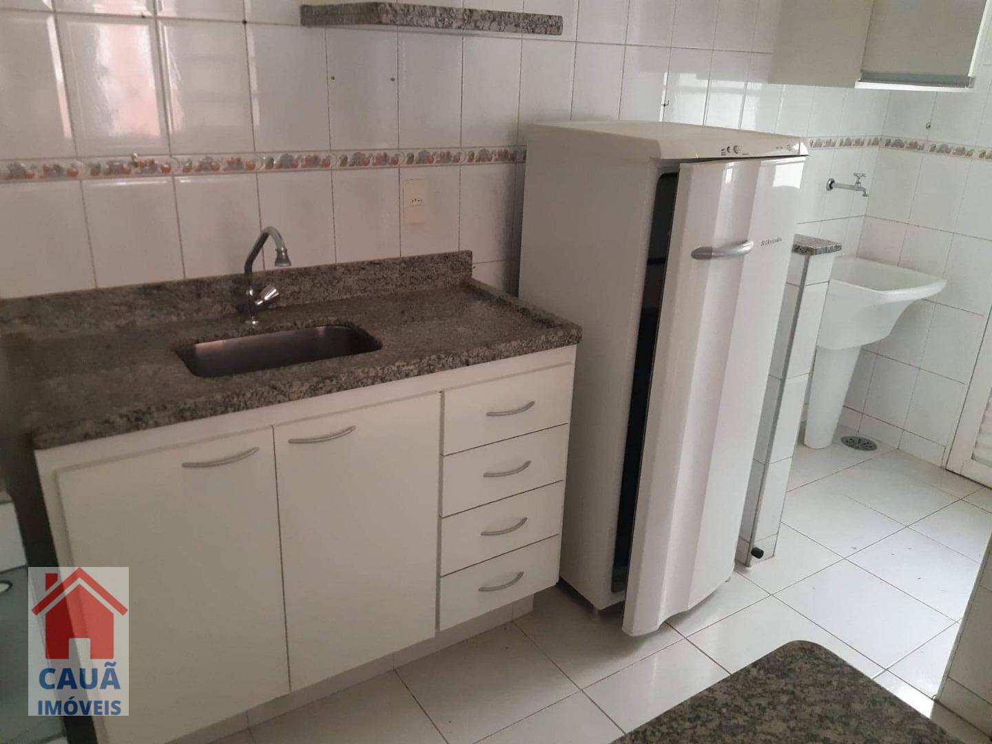 Apartamento à venda com 2 quartos, 70m² - Foto 5