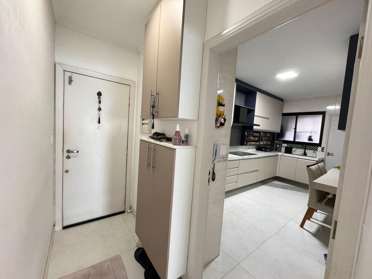 Apartamento à venda com 2 quartos, 93m² - Foto 5