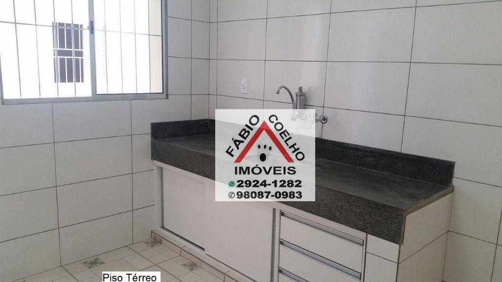 Sobrado à venda com 7 quartos, 176m² - Foto 18