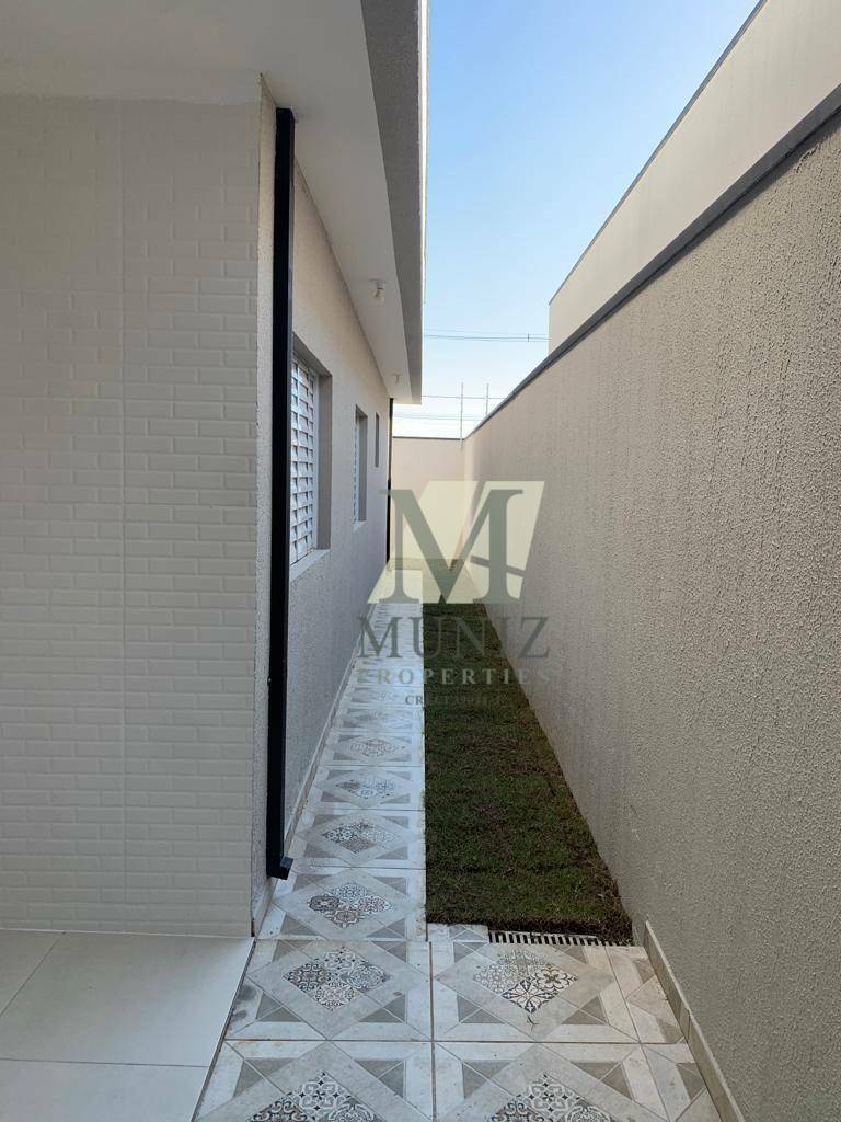 Casa à venda com 3 quartos, 70m² - Foto 18