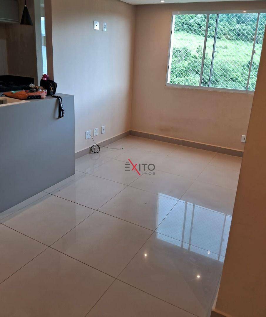 Apartamento para alugar com 2 quartos, 46m² - Foto 4