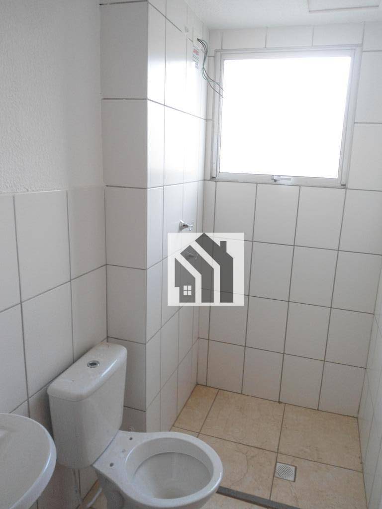 Apartamento à venda com 2 quartos, 42m² - Foto 8