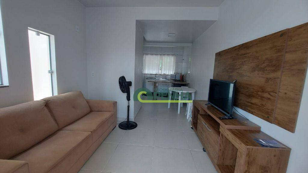 Casa à venda com 3 quartos, 81m² - Foto 5