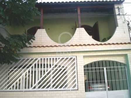 Sobrado à venda e aluguel com 3 quartos, 170m² - Foto 3