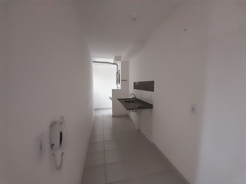 Apartamento à venda com 2 quartos, 55m² - Foto 5