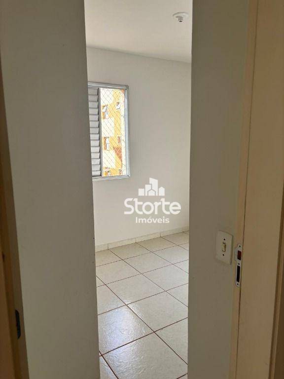 Apartamento à venda com 2 quartos, 65m² - Foto 10