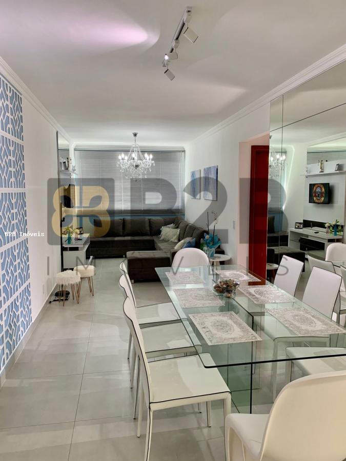 Apartamento à venda com 2 quartos, 75m² - Foto 13