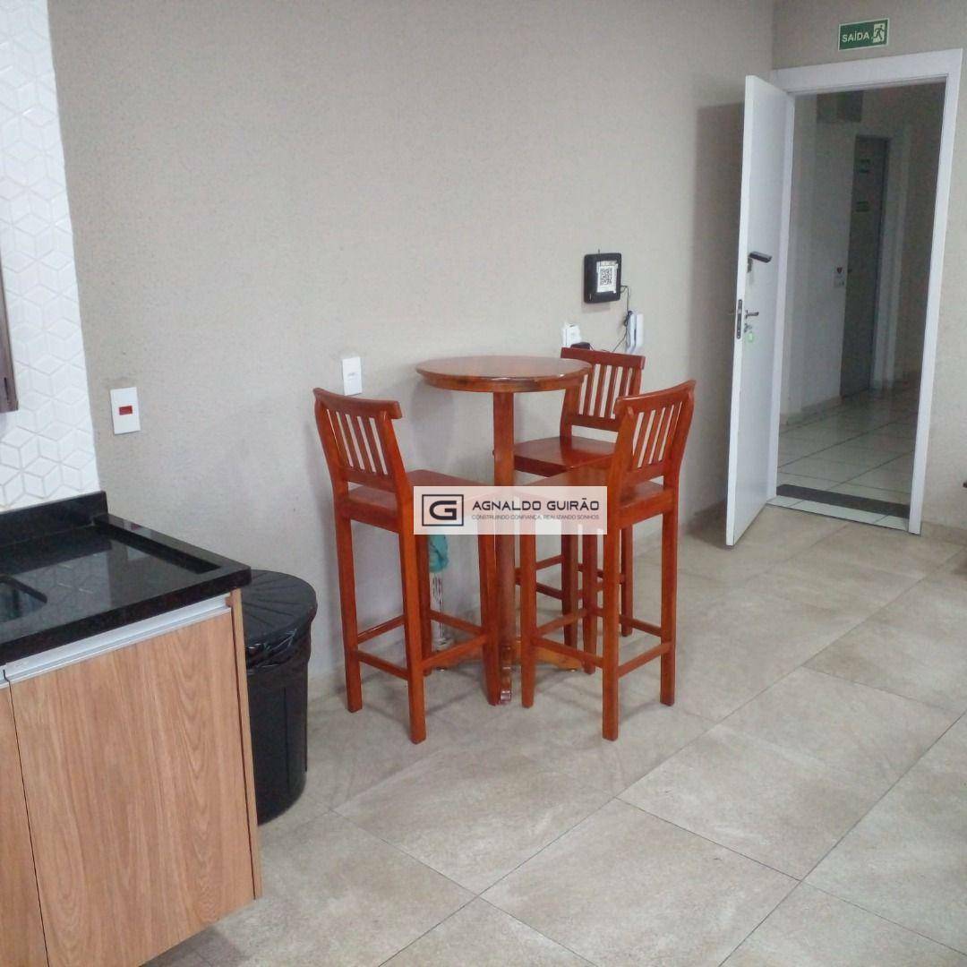 Apartamento à venda com 2 quartos, 44m² - Foto 22