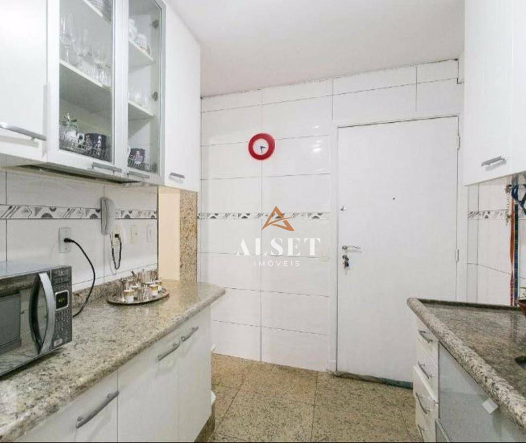 Apartamento à venda com 2 quartos, 121m² - Foto 10