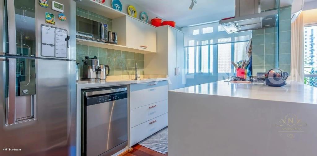Apartamento à venda com 3 quartos, 135m² - Foto 13