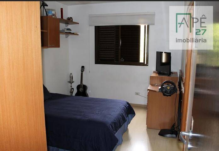 Apartamento à venda com 4 quartos, 192m² - Foto 13