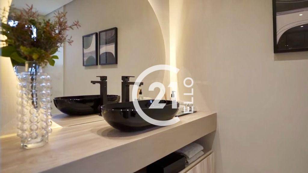 Apartamento à venda com 4 quartos, 230m² - Foto 6