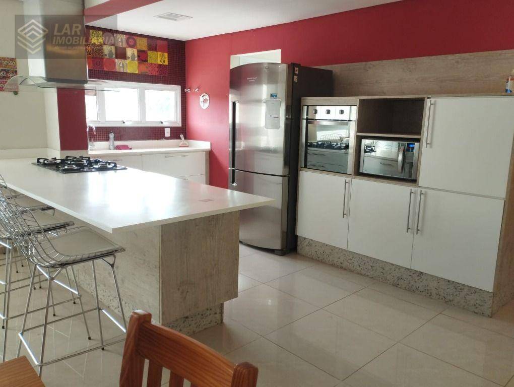Apartamento à venda com 3 quartos, 111m² - Foto 1