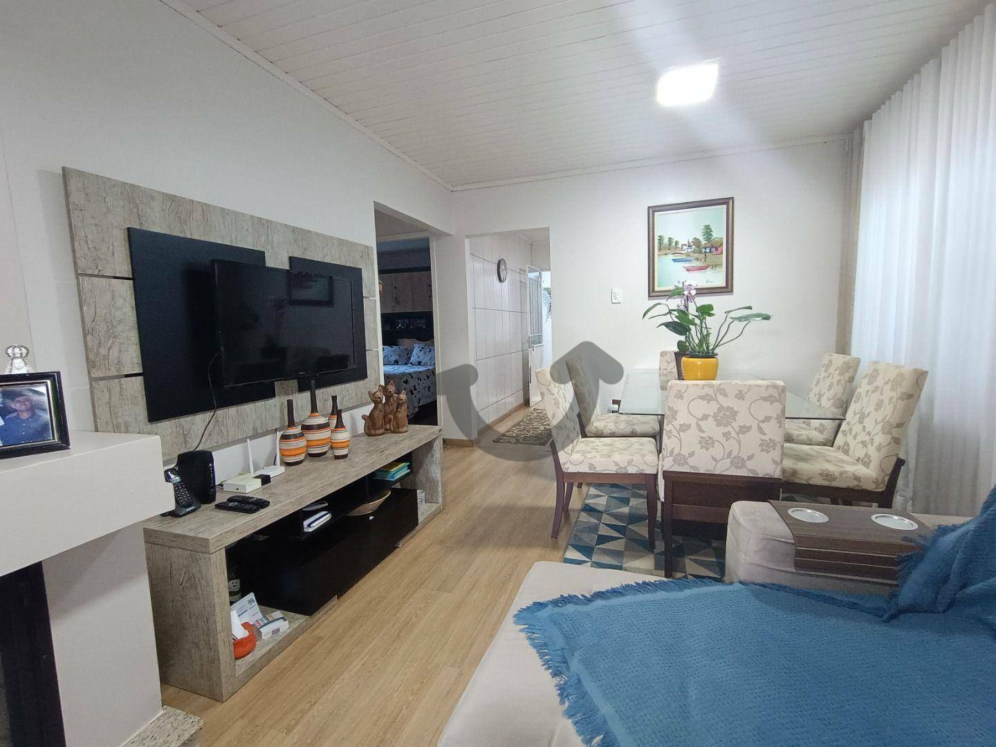 Casa à venda com 2 quartos, 164m² - Foto 5