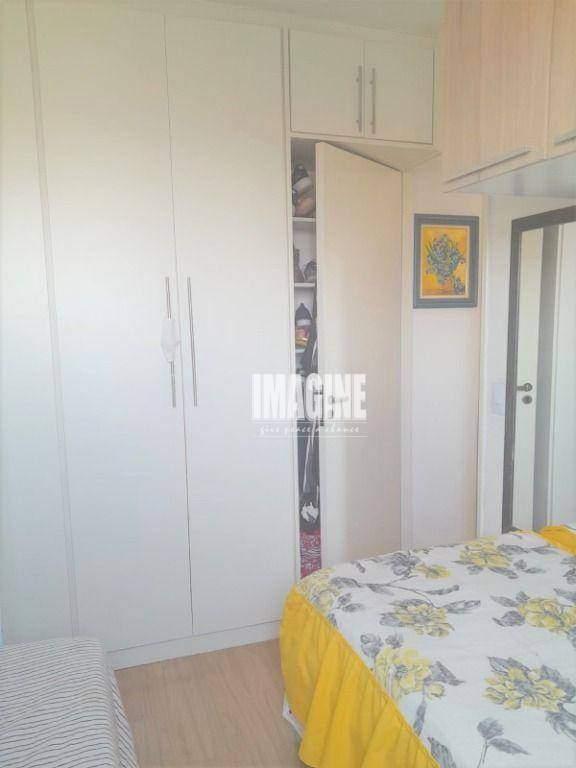 Apartamento à venda com 2 quartos, 48m² - Foto 13