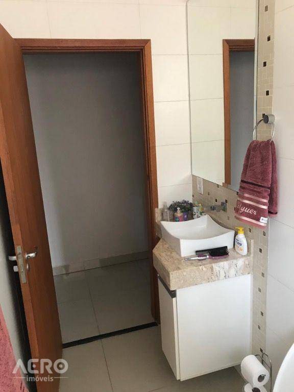 Casa à venda com 3 quartos, 125m² - Foto 23