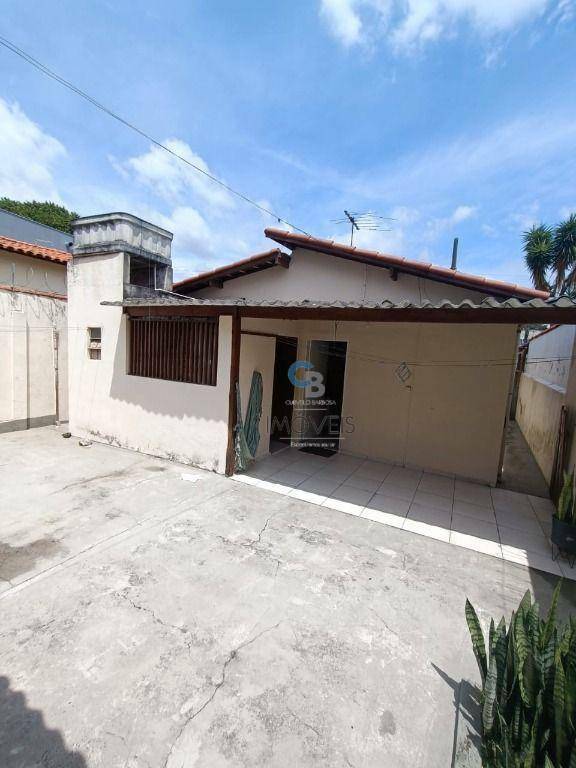 Casa à venda com 3 quartos, 210m² - Foto 25