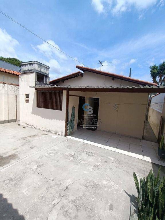 Casa à venda com 3 quartos, 210m² - Foto 25