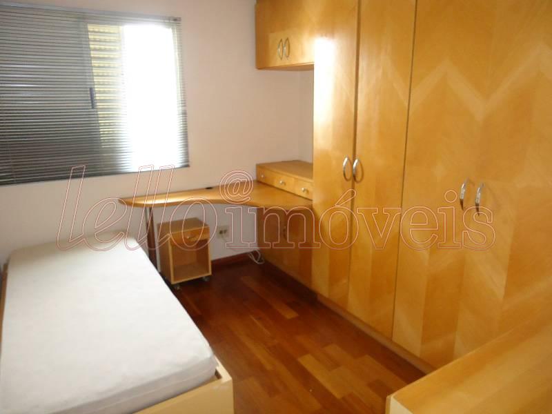 Apartamento para alugar com 2 quartos, 65m² - Foto 8