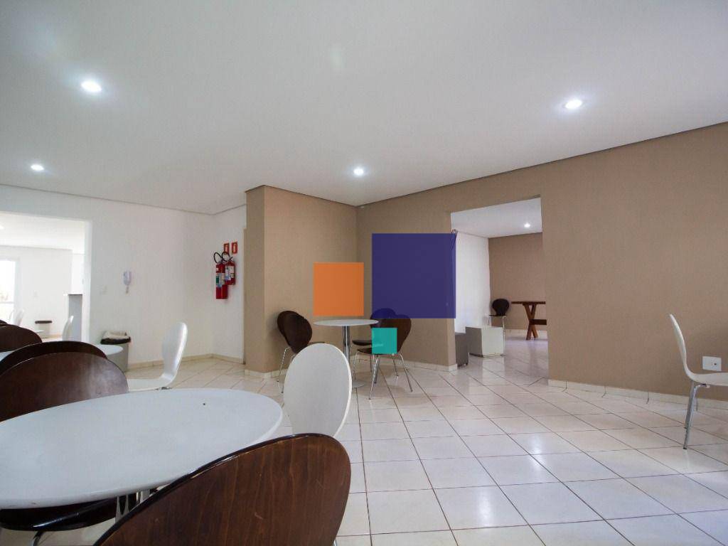 Apartamento à venda com 3 quartos, 75m² - Foto 22