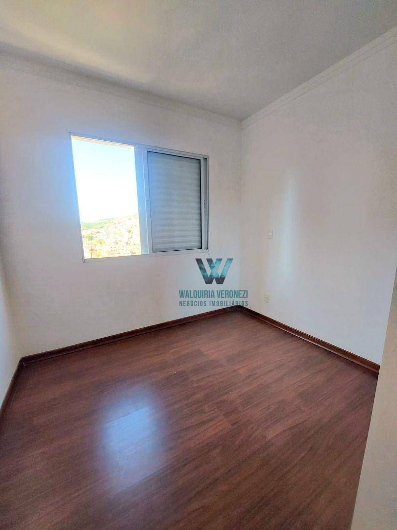 Apartamento à venda com 2 quartos, 62m² - Foto 9