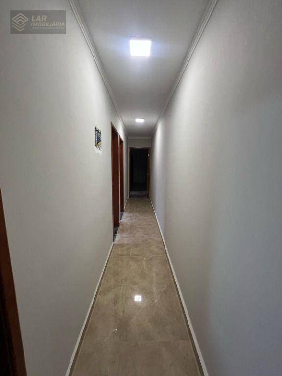 Casa à venda com 3 quartos, 126m² - Foto 6