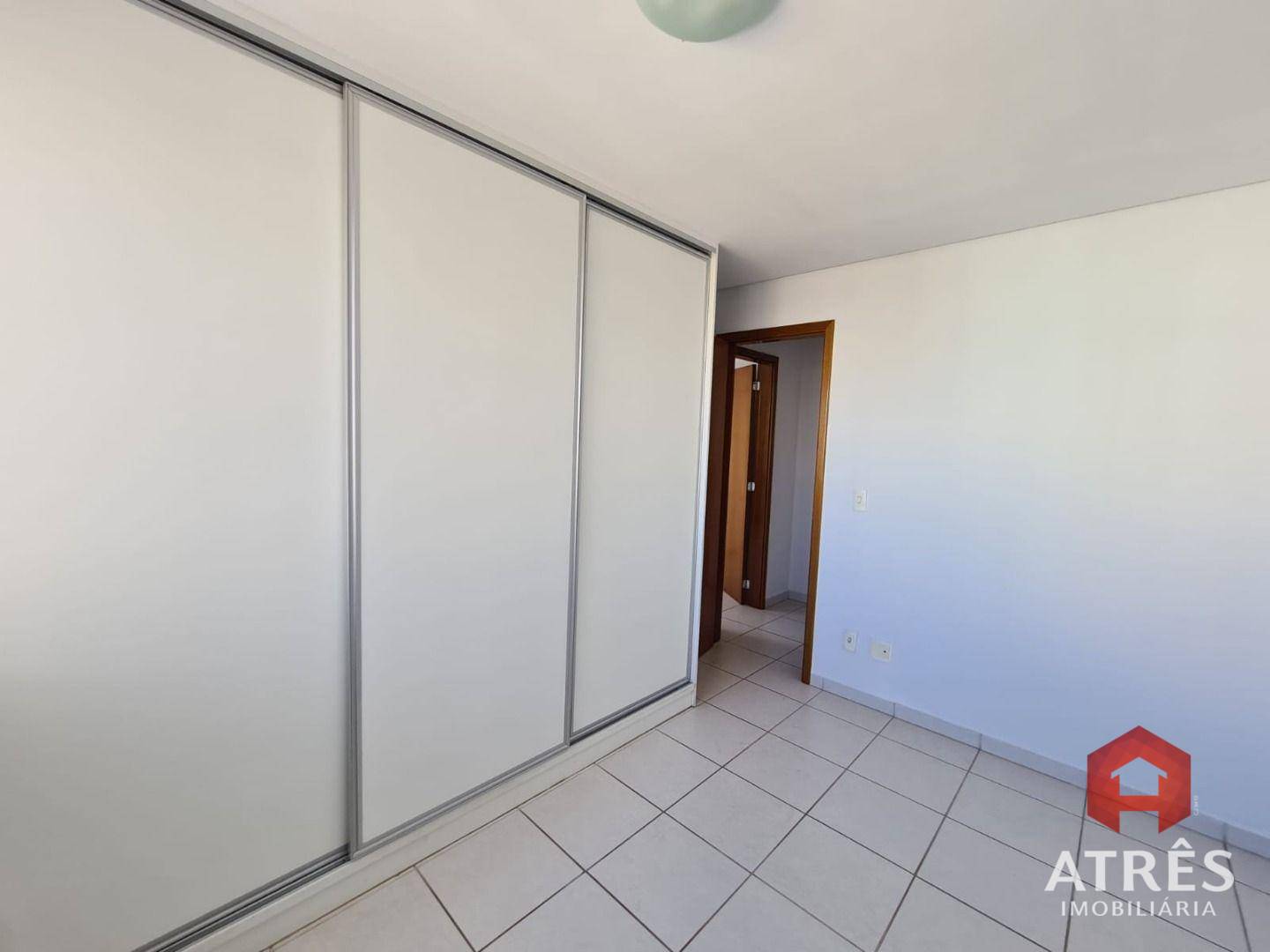 Apartamento para alugar com 2 quartos, 72m² - Foto 6