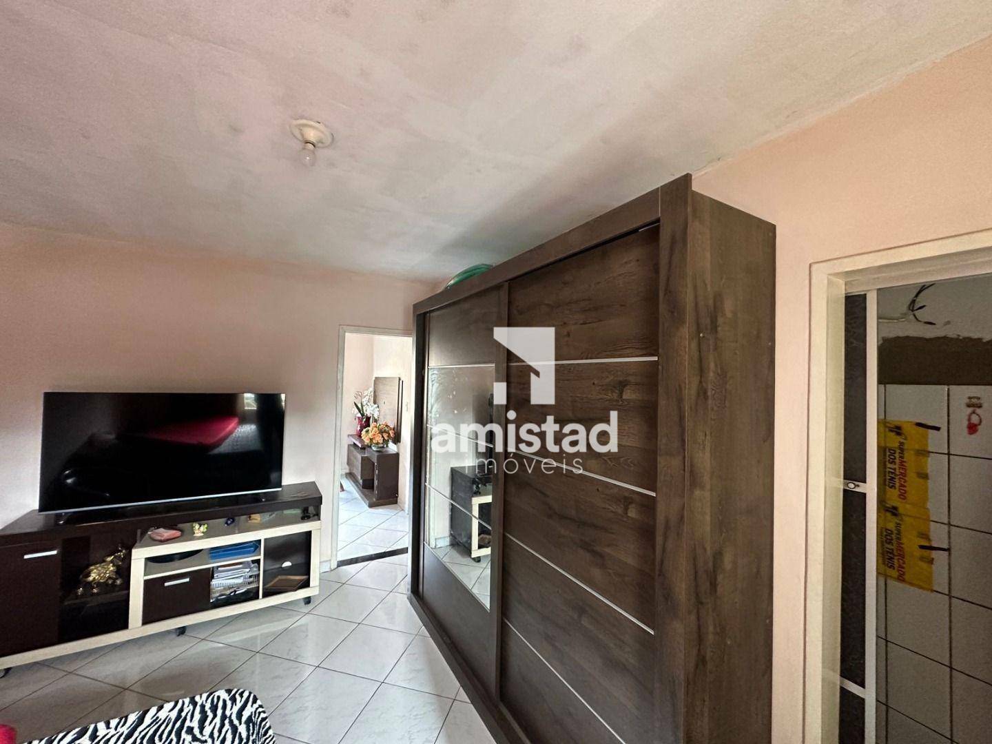 Apartamento à venda com 3 quartos, 90m² - Foto 1