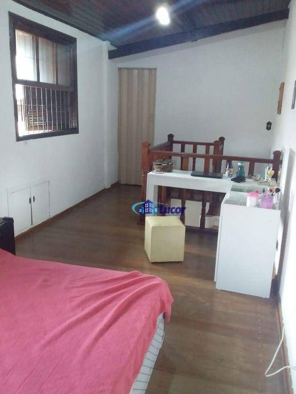 Casa de Condomínio à venda com 2 quartos, 240m² - Foto 10