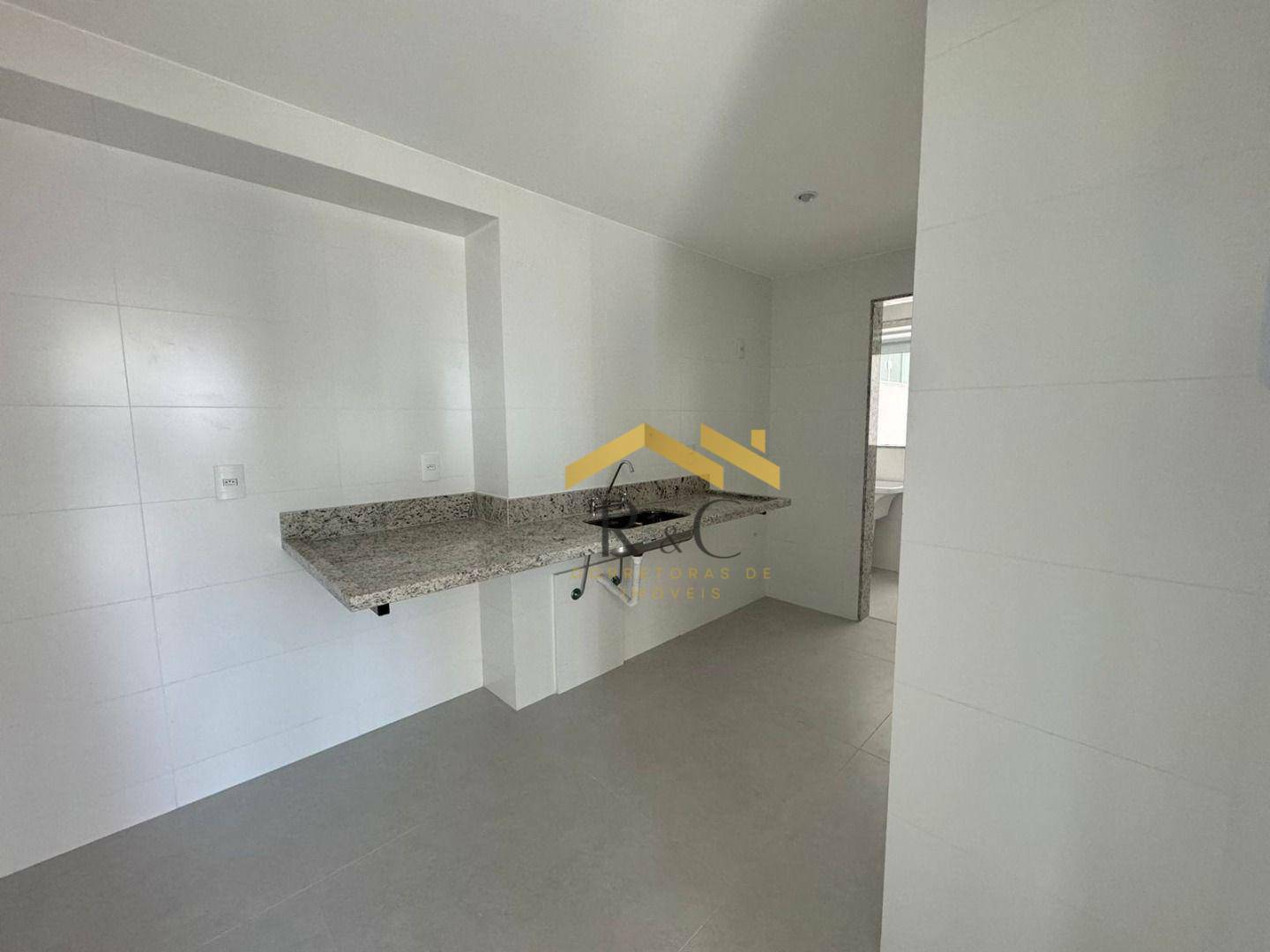 Apartamento à venda com 3 quartos, 115m² - Foto 12