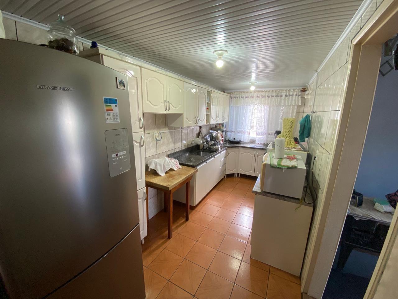 Casa à venda com 2 quartos, 300m² - Foto 12