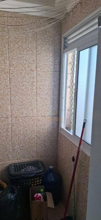Apartamento à venda com 2 quartos, 49m² - Foto 15