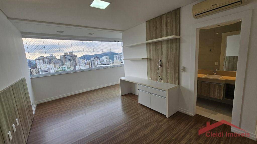 Apartamento à venda com 4 quartos, 264m² - Foto 16