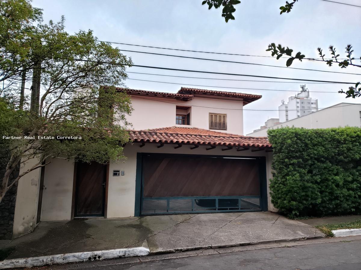 Casa à venda com 4 quartos, 484m² - Foto 1