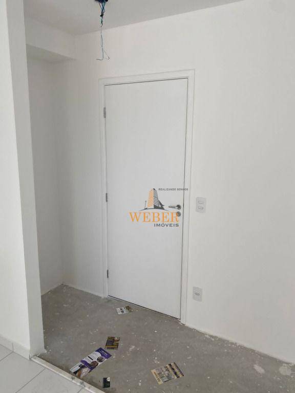 Apartamento à venda com 2 quartos, 42m² - Foto 4