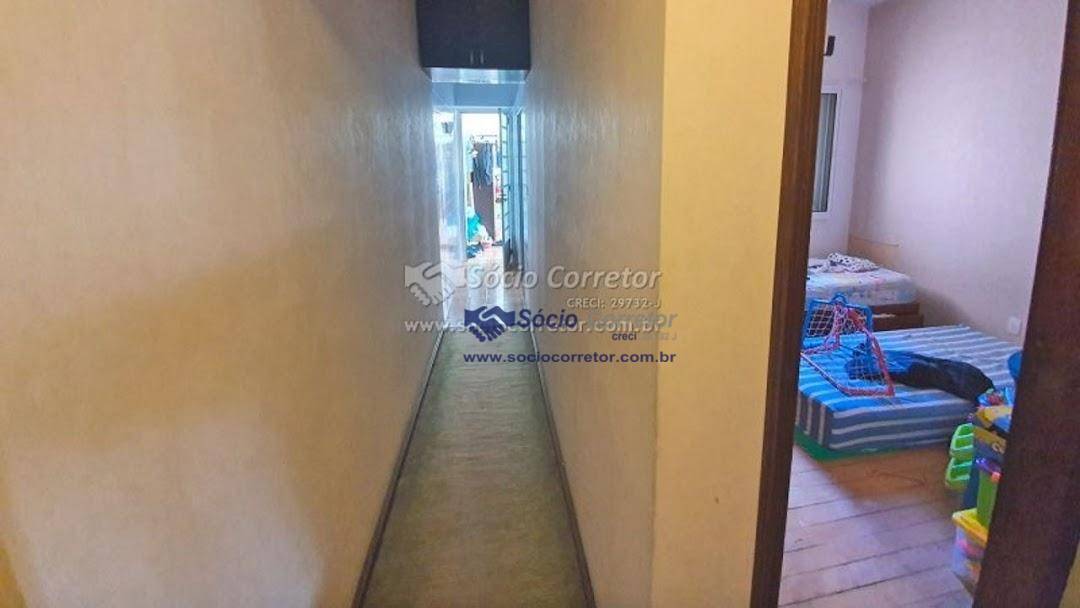 Sobrado à venda com 4 quartos, 240m² - Foto 12