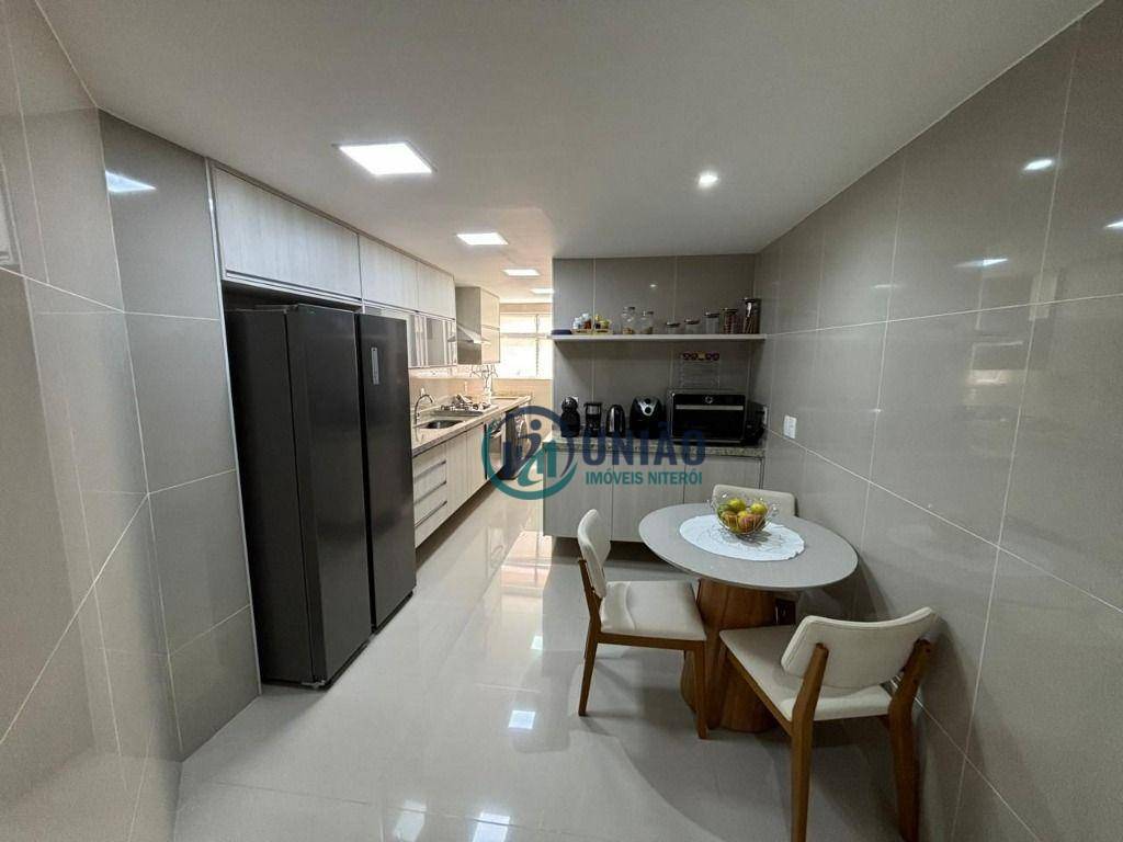 Apartamento à venda com 2 quartos, 113m² - Foto 9