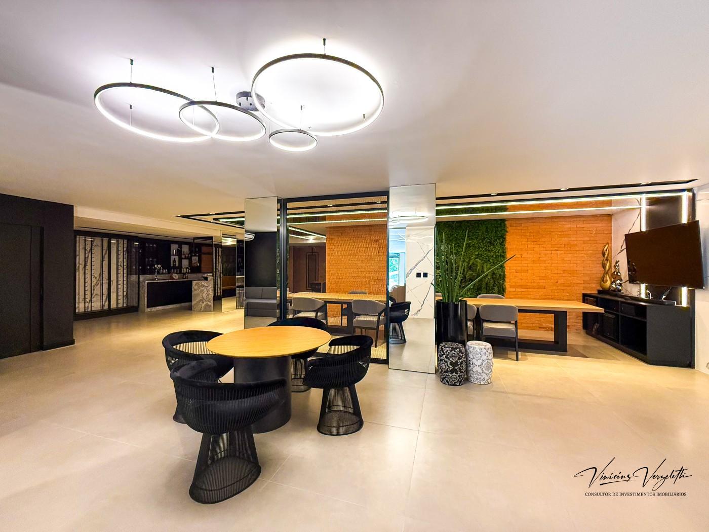 Casa para alugar com 4 quartos, 600m² - Foto 3