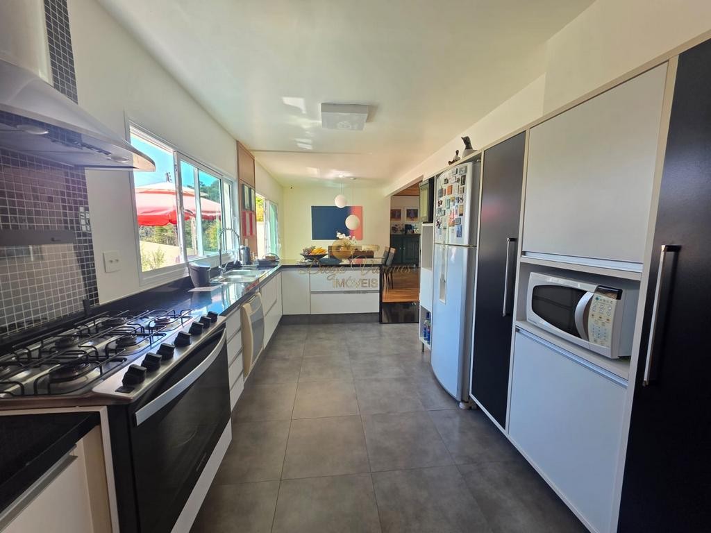 Casa à venda com 4 quartos, 10000m² - Foto 34