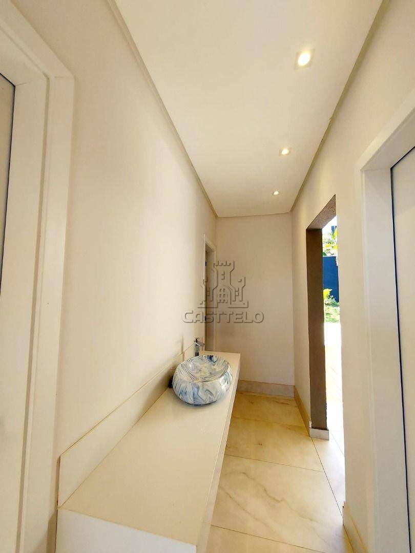 Casa de Condomínio à venda e aluguel com 4 quartos, 307m² - Foto 5