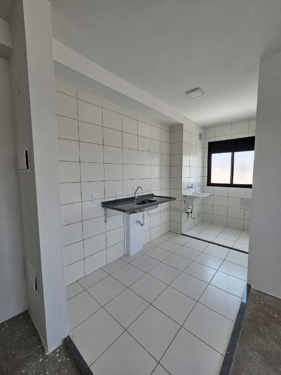 Apartamento à venda com 2 quartos, 37m² - Foto 13