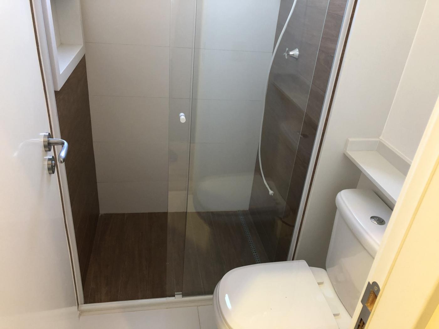 Apartamento para alugar com 2 quartos, 76m² - Foto 28