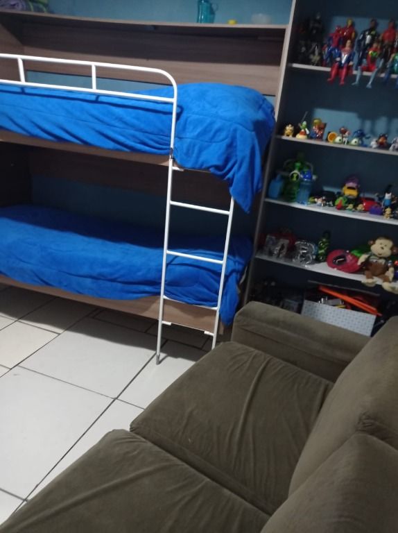 Casa à venda com 2 quartos, 100m² - Foto 8